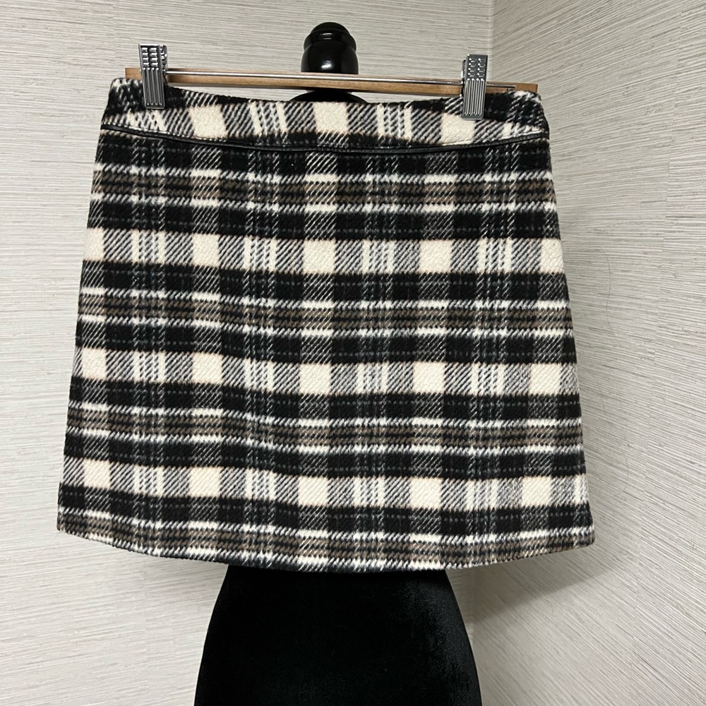 Women’s Abercrombie & Fitch Wool Plaid skirt - Size 2